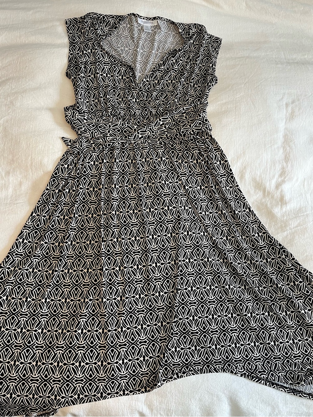Motherhood Maternity Black and White Dress
